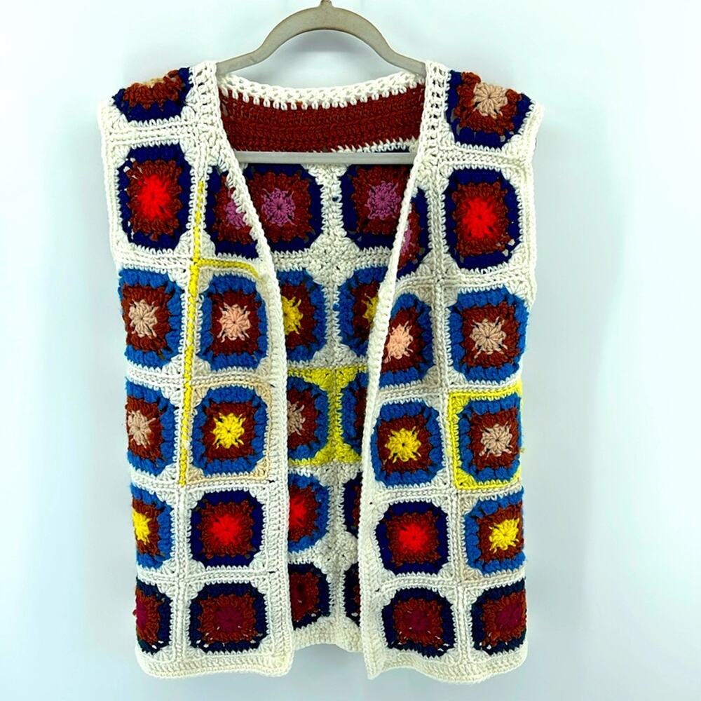Vintage handmade parlors granny square crocheted open front vest